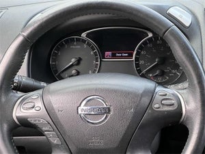 2017 Nissan Pathfinder SV
